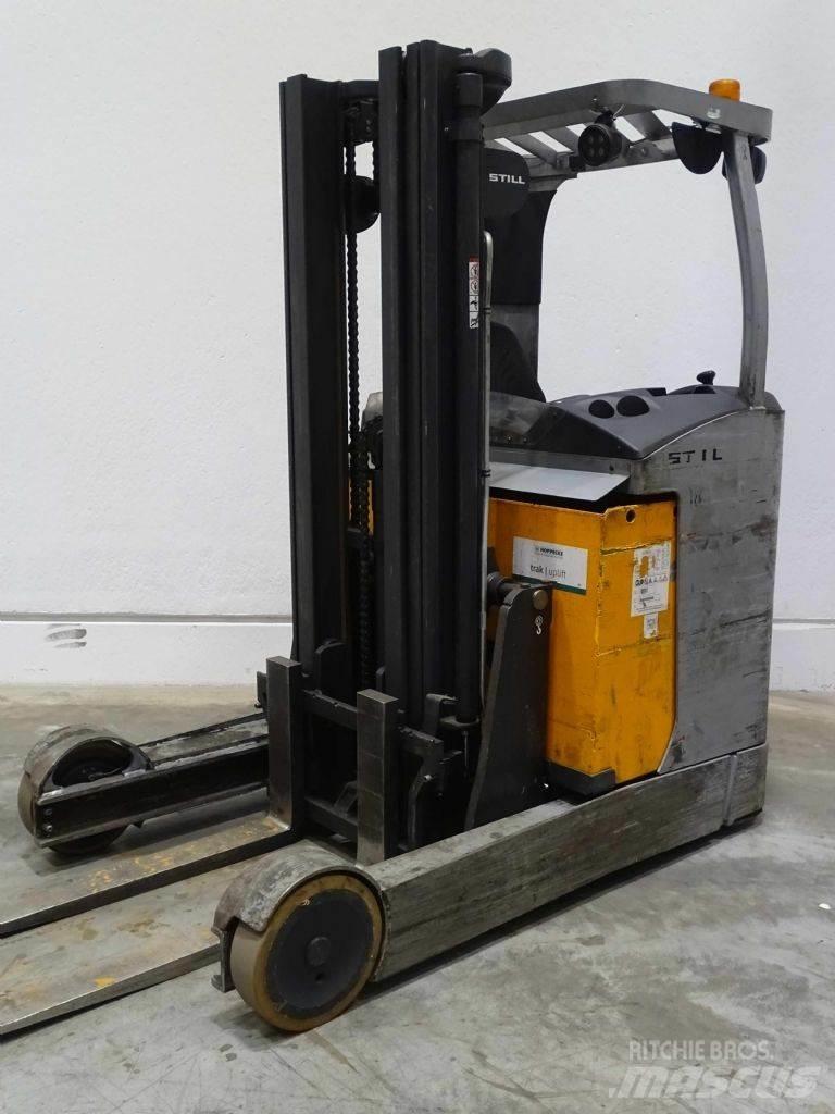 Still FM-X25 Reachtruck voor hoog niveau