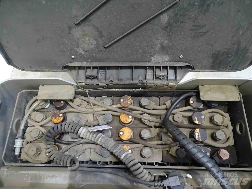 Still FV-XI12 Meeloop stapelaar