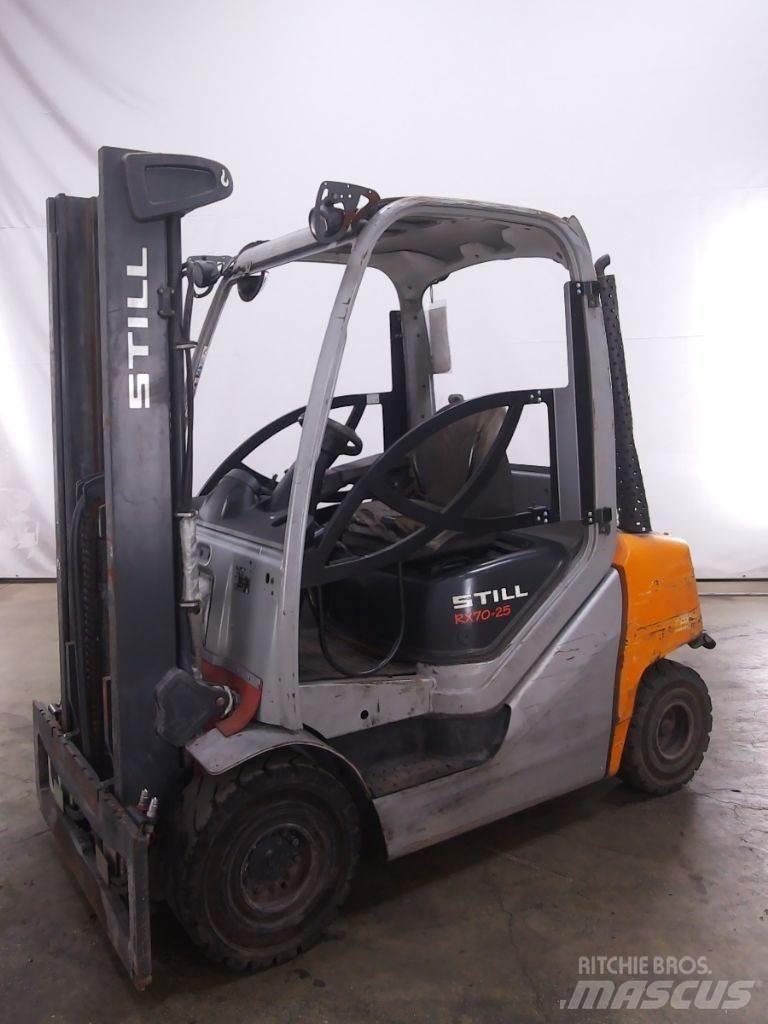 Still RX70-25 Diesel heftrucks