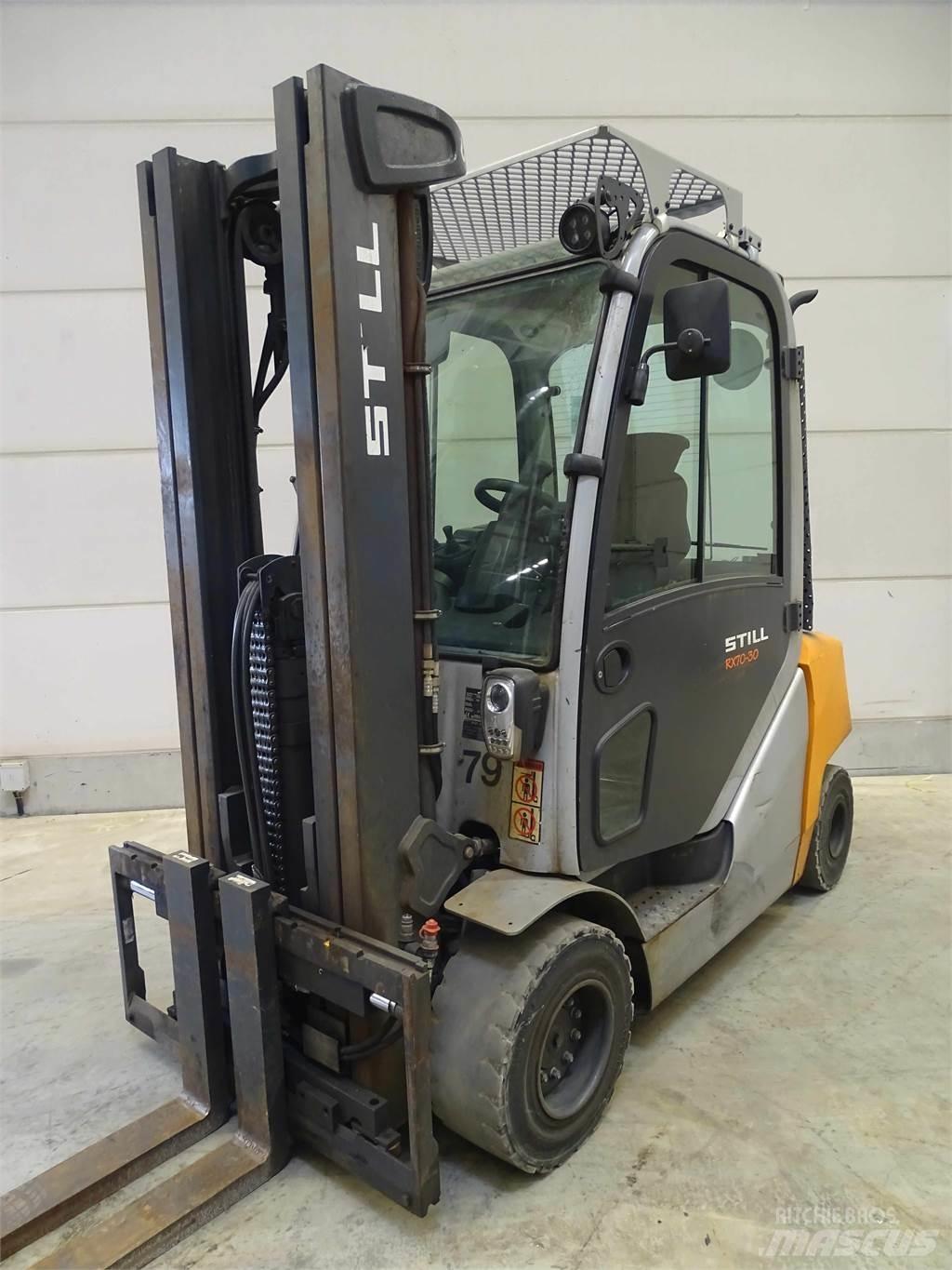 Still RX70-30 Diesel heftrucks