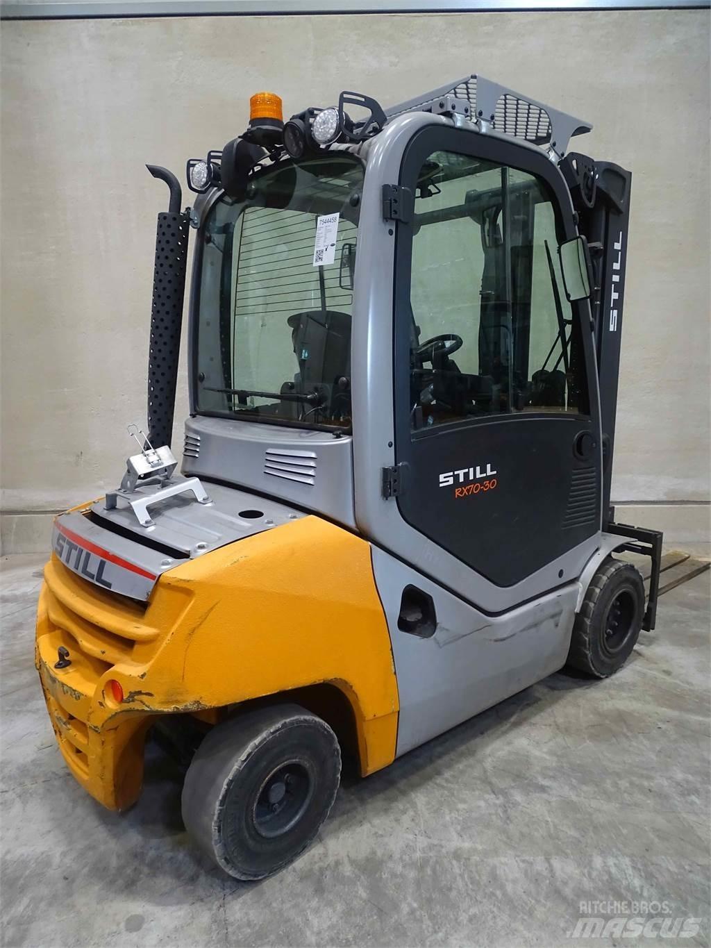 Still RX70-30 Diesel heftrucks