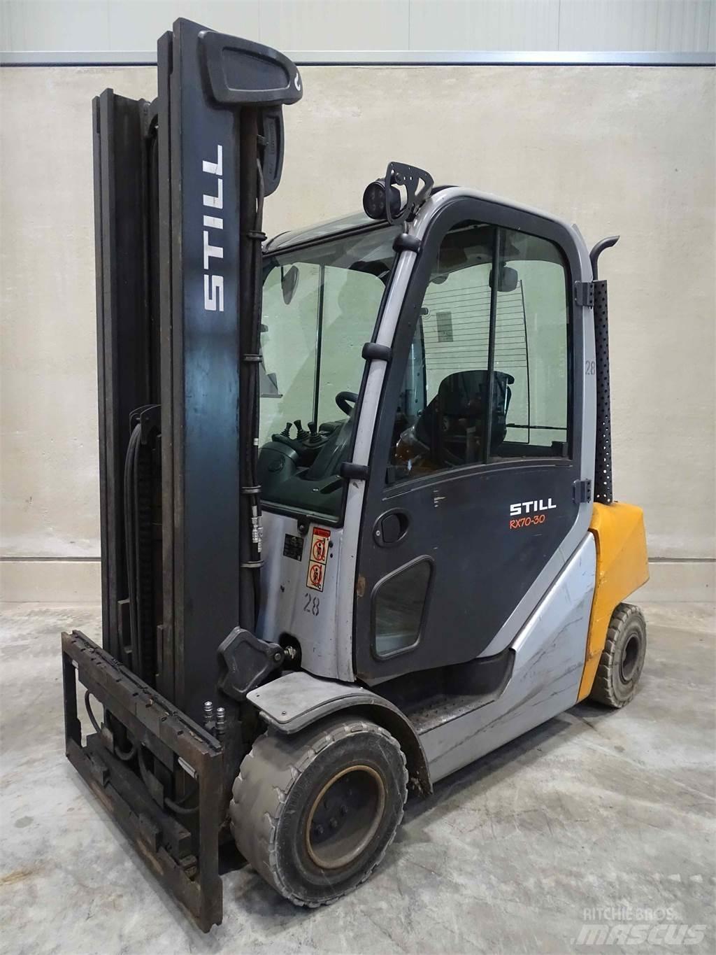 Still RX70-30 Diesel heftrucks