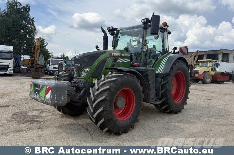 Fendt 724 Vario Tractoren