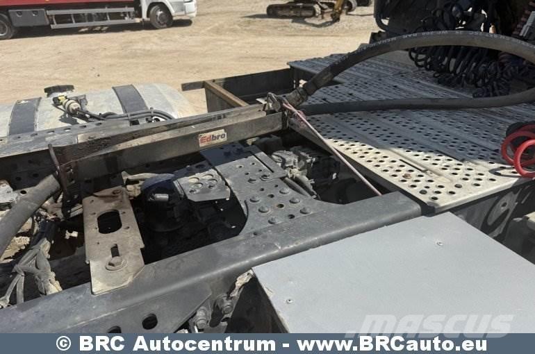 Mercedes-Benz Arocs Trekkers