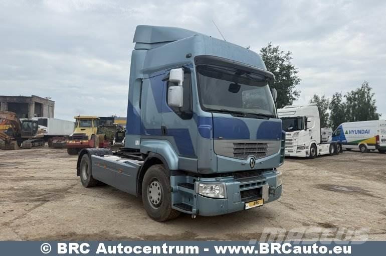 Renault Premium Trekkers