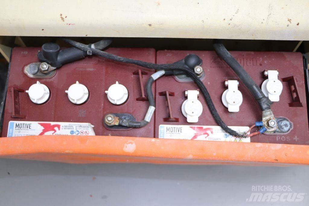 JLG 3246 ES Schaarhoogwerkers