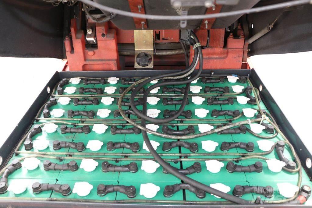 Linde E30S-03/600 Elektrische heftrucks