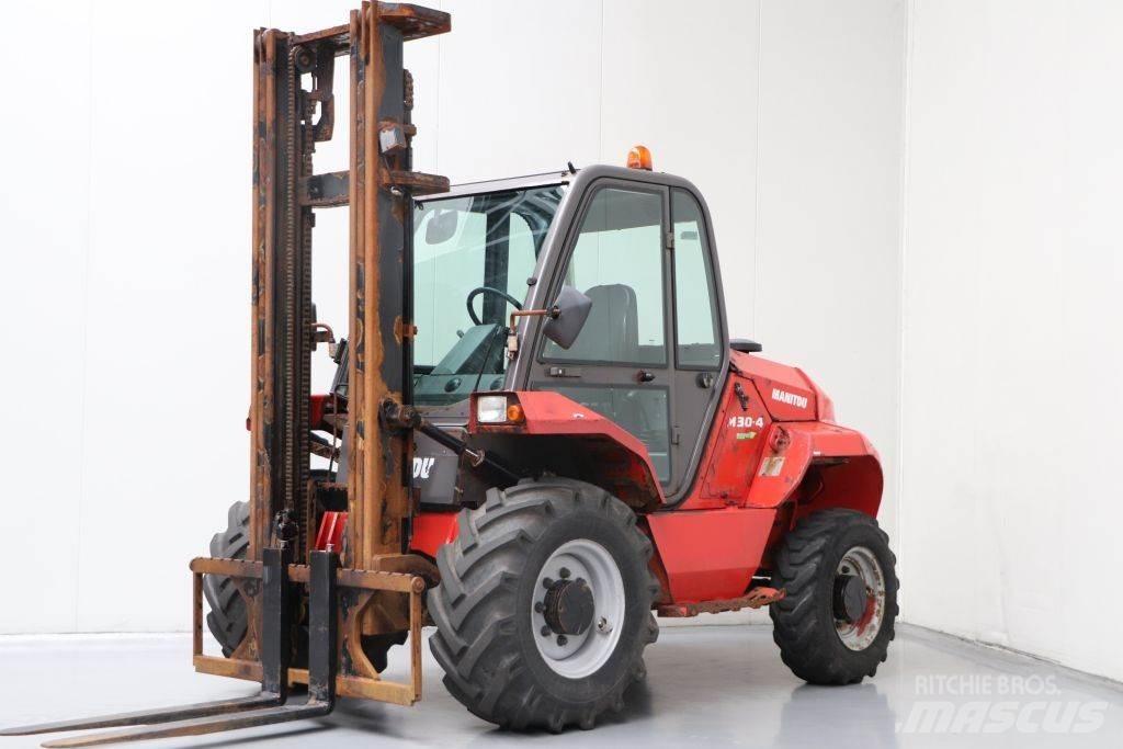 Manitou M30-4 Vorkheftruck voor zwaar terrein
