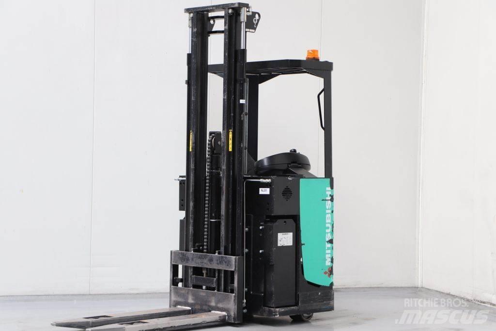 Mitsubishi SBS15N Zelfrijdende stapelaars