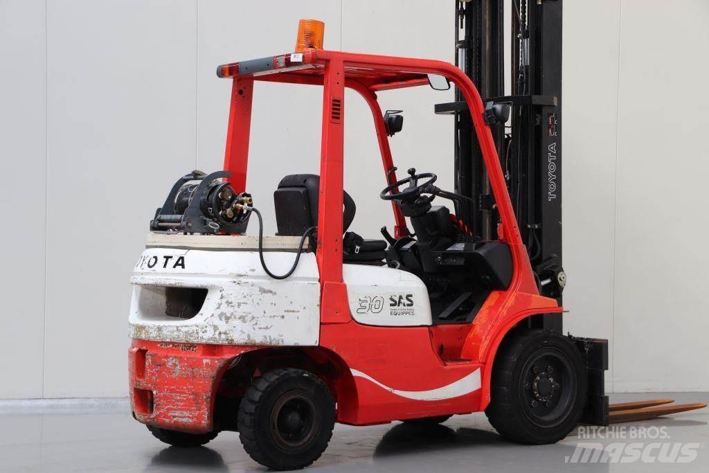 Toyota 02-7FGF30 LPG heftrucks