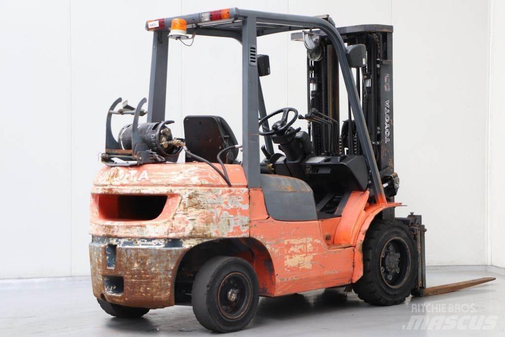 Toyota 02-7FGF30 LPG heftrucks