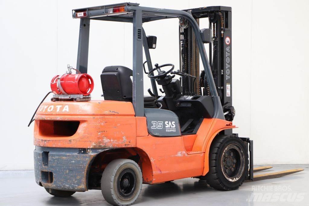 Toyota 02-7FGJF35 LPG heftrucks