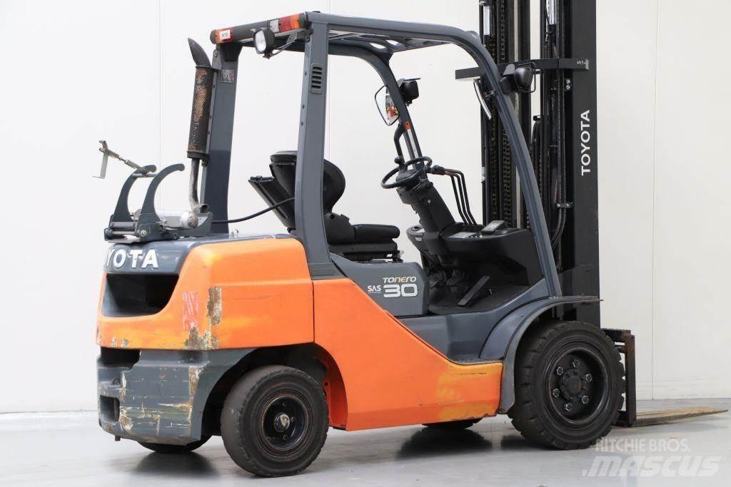 Toyota 02-8FGF30 LPG heftrucks