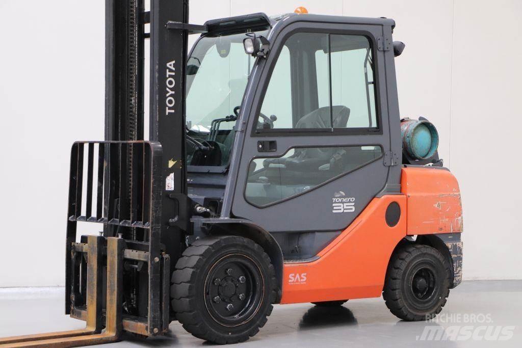 Toyota 02-8FGJF35 LPG heftrucks