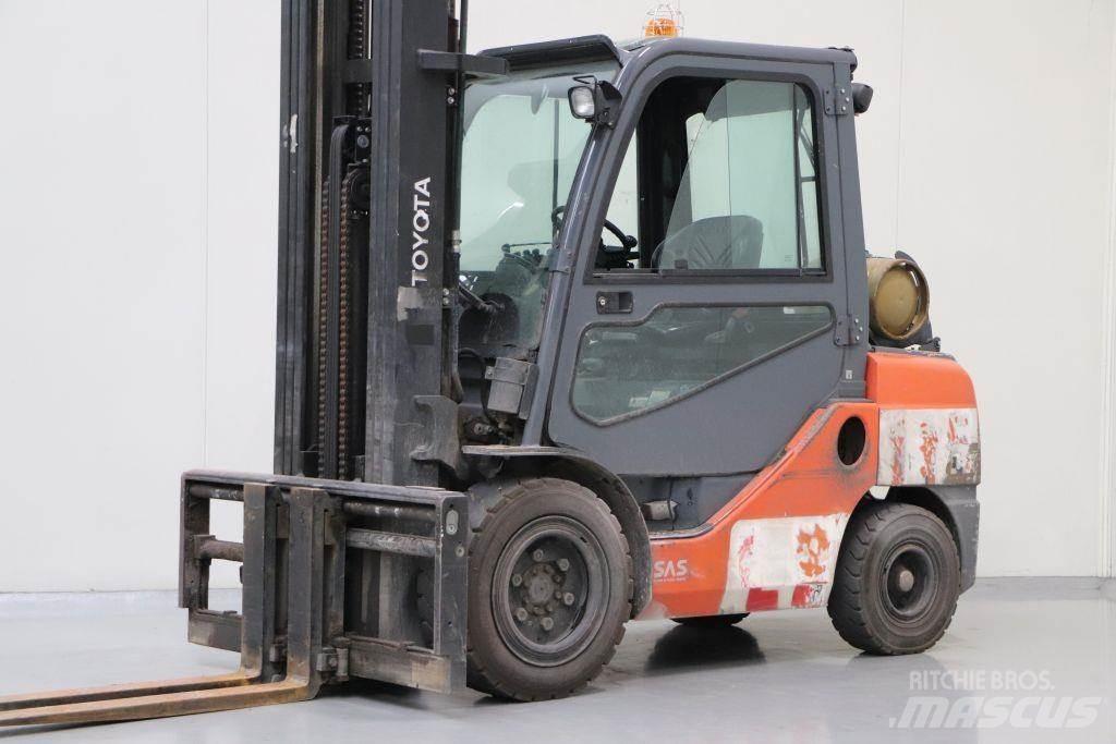 Toyota 02-8FGJF35 LPG heftrucks