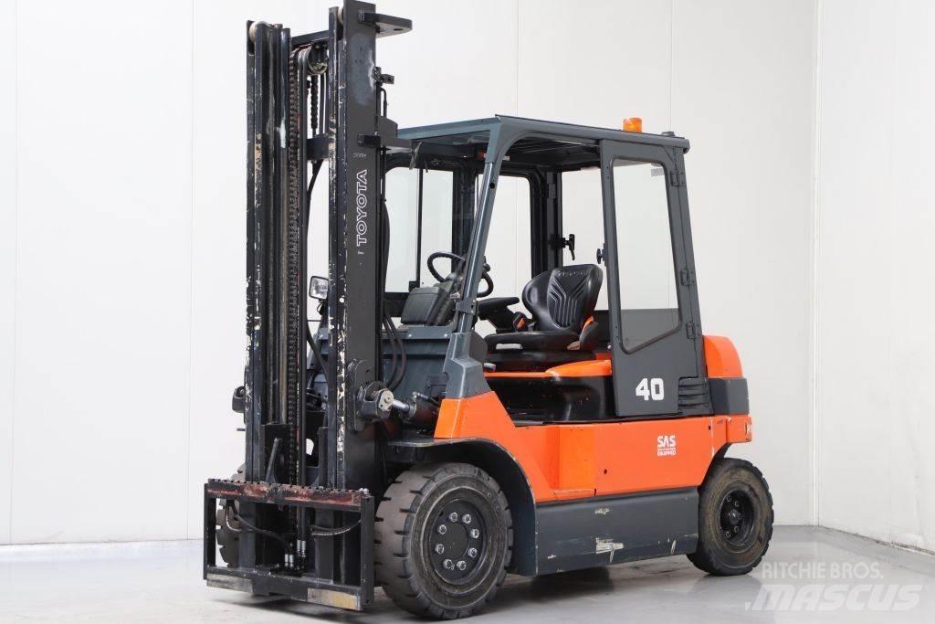 Toyota 7FBMF40 Elektrische heftrucks