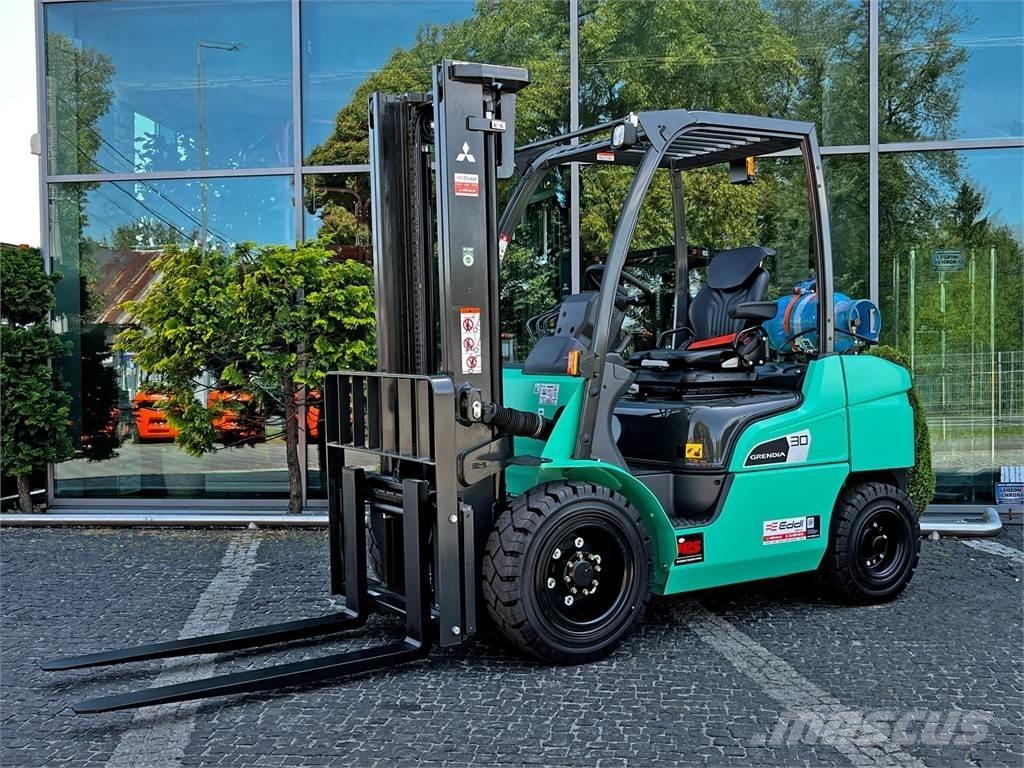 Mitsubishi FG30N LPG heftrucks