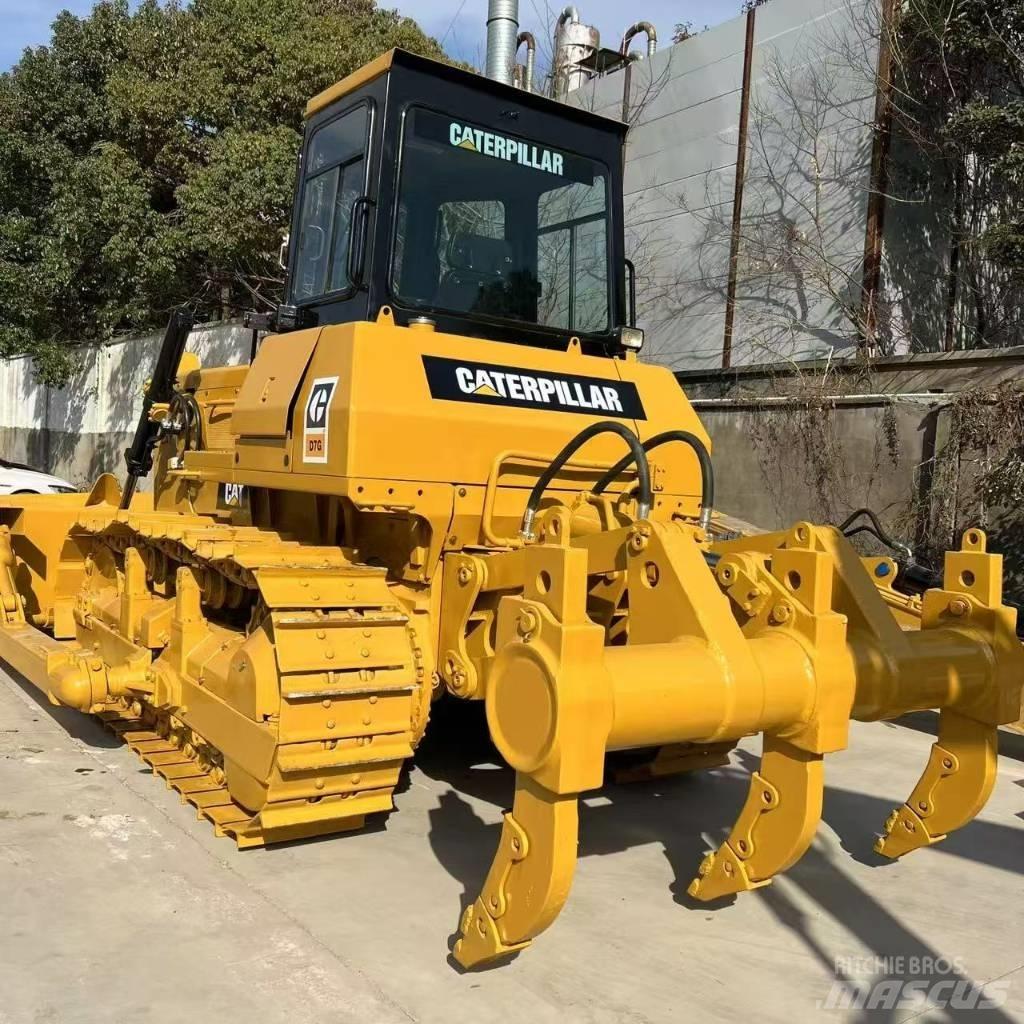 CAT D 7 G Graders