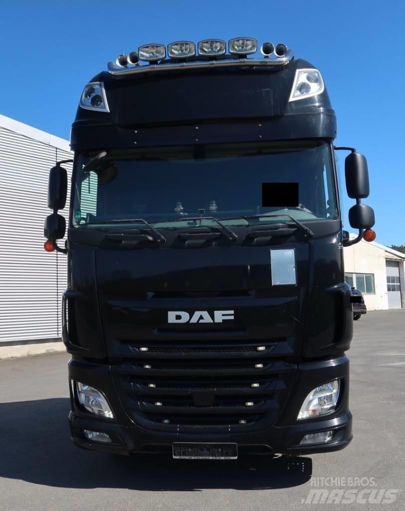DAF 106 XF 460 FT Trekkers