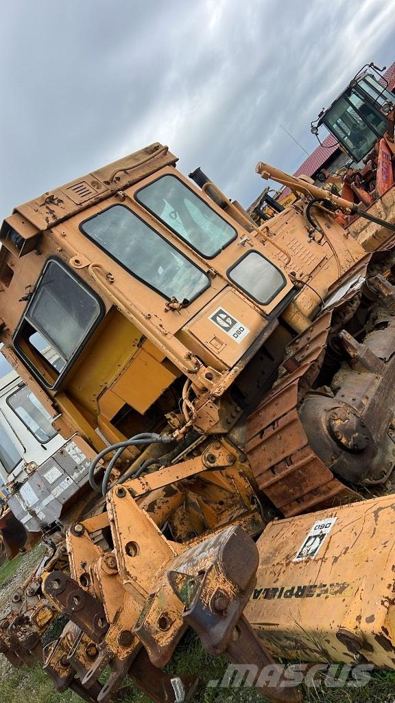 CAT D 6 D Cabine en interieur