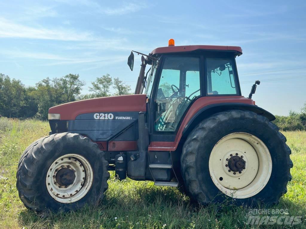 New Holland G 210 Tractoren
