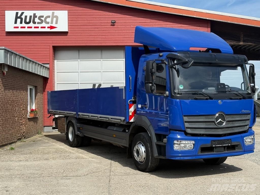 Mercedes-Benz 1630L Platte bakwagens