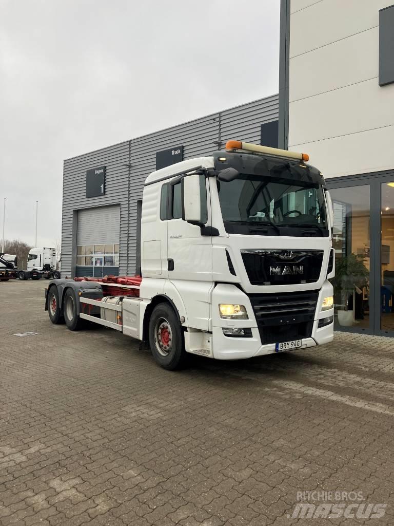 MAN TGX 26.500 6X2 Vrachtwagen met containersysteem