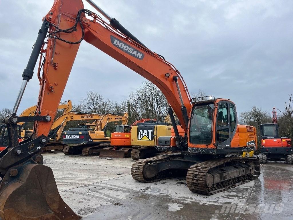 Doosan DX 225 LC-3 Rupsgraafmachines