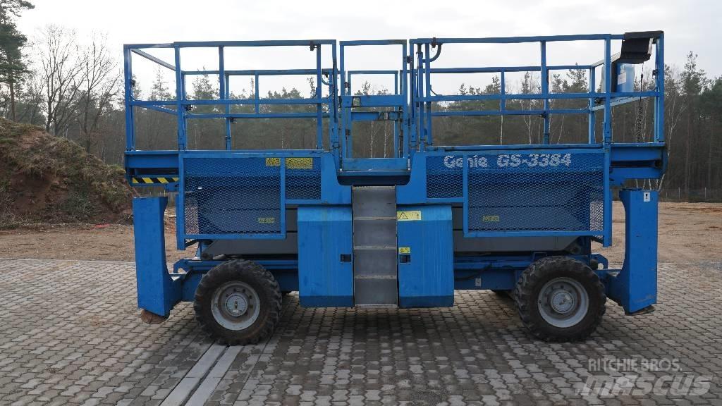 Genie GS3384 RT 4x4 Schaarhoogwerkers