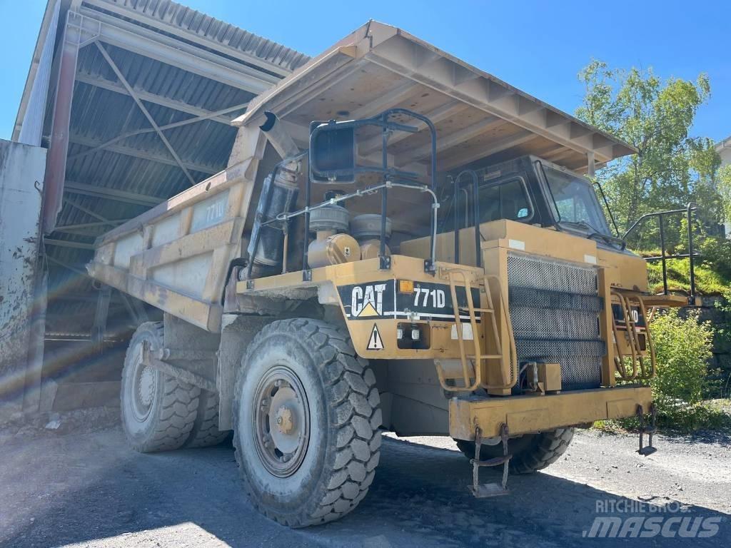 CAT 771D Starre dumpers