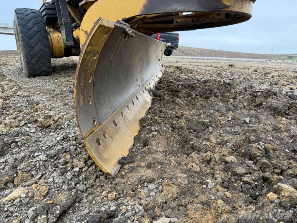 CAT 140 H Graders