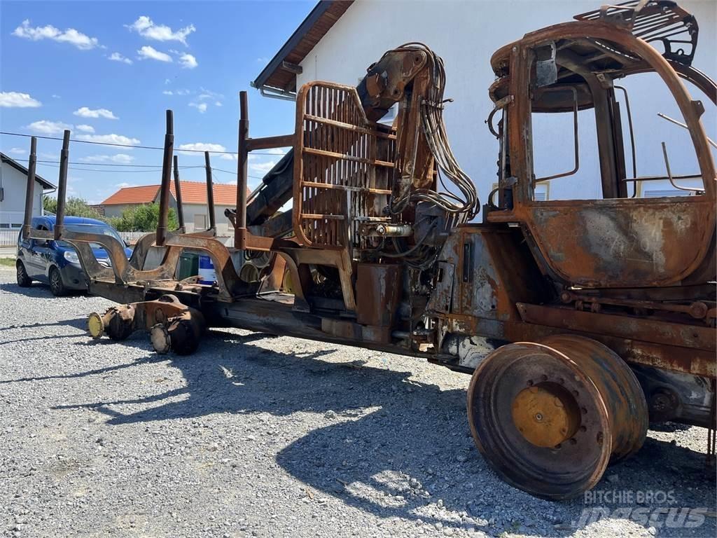 John Deere 1110E Uitrijwagens