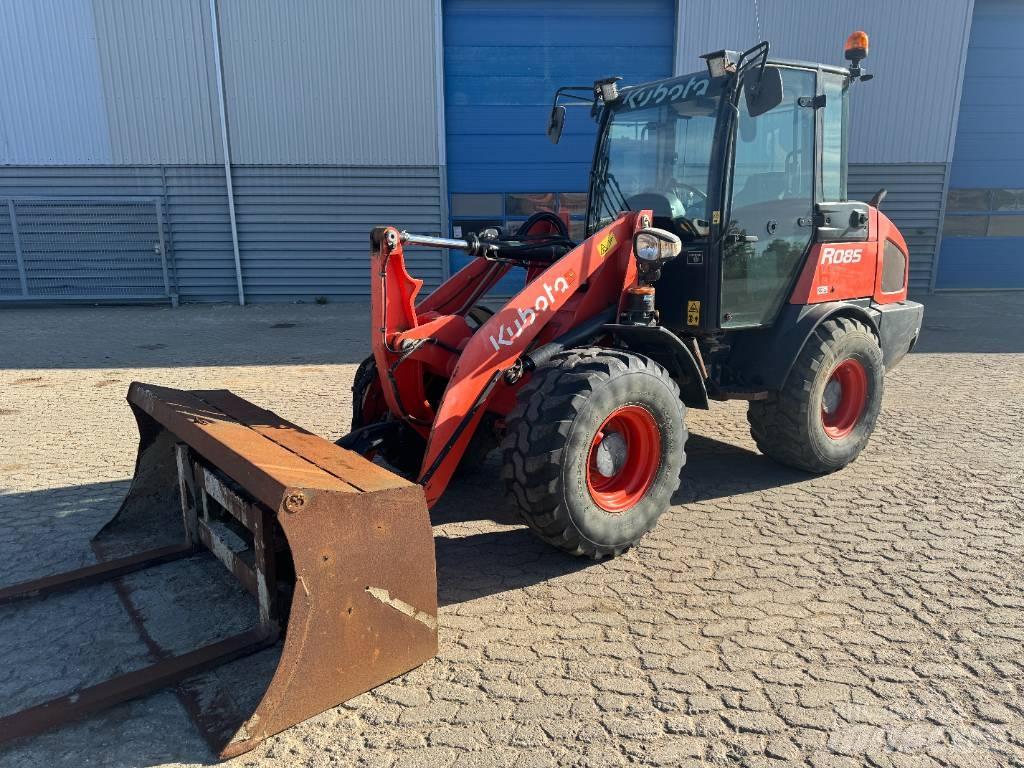 Kubota R085 Wielladers