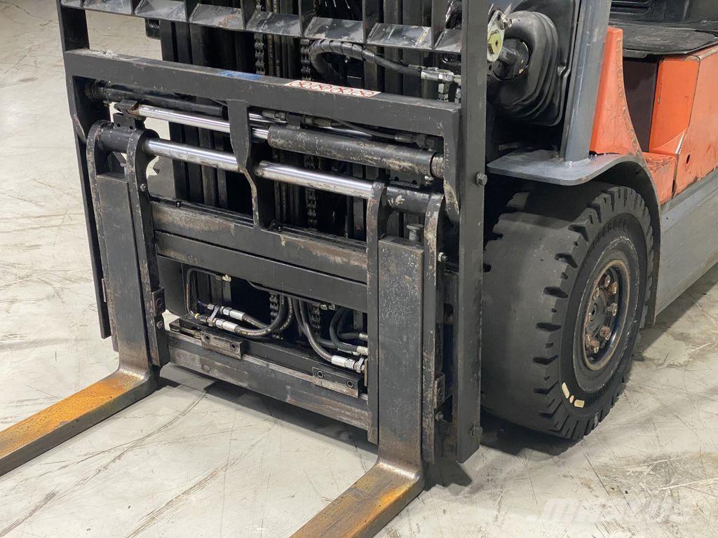 Toyota 7FBMF25 Elektrische heftrucks