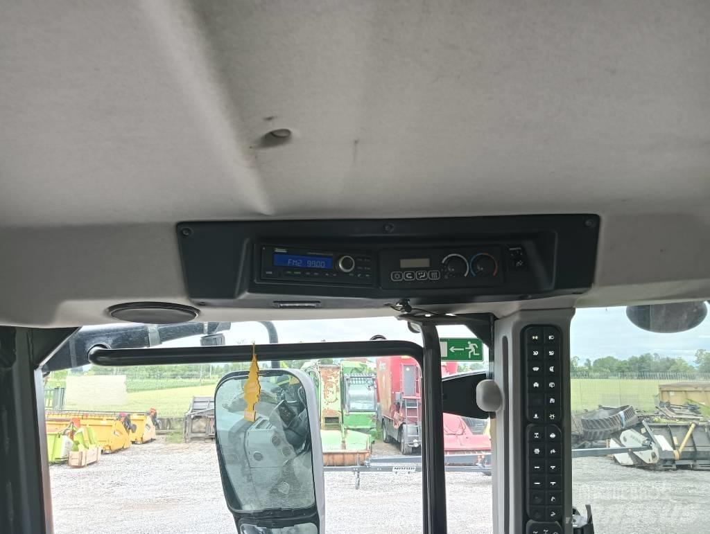 JCB Fastrac 4220 Tractoren