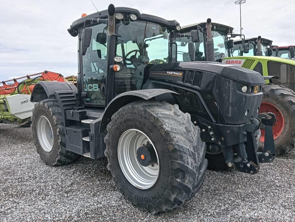 JCB Fastrac 4220 Tractoren