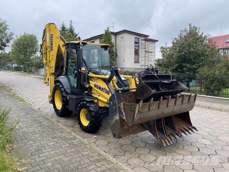 Komatsu WB 93 R-8 Graaf-laadcombinaties