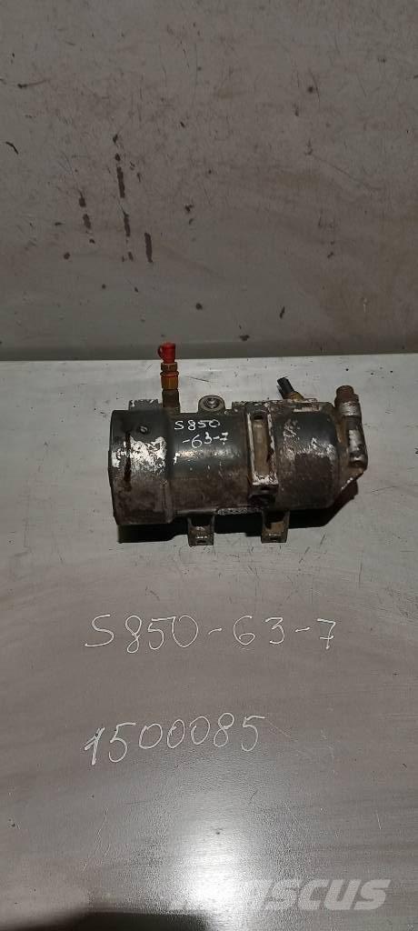 Scania R 440.    1755066 Motoren
