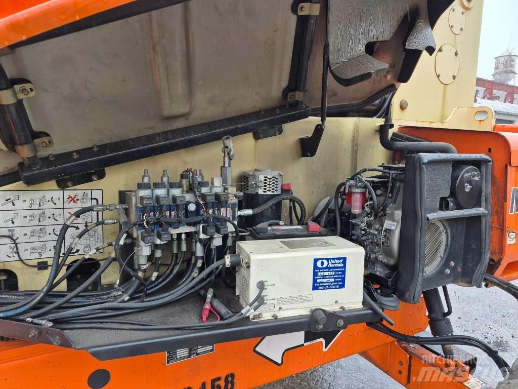 JLG M 600 JP Knikarmhoogwerkers