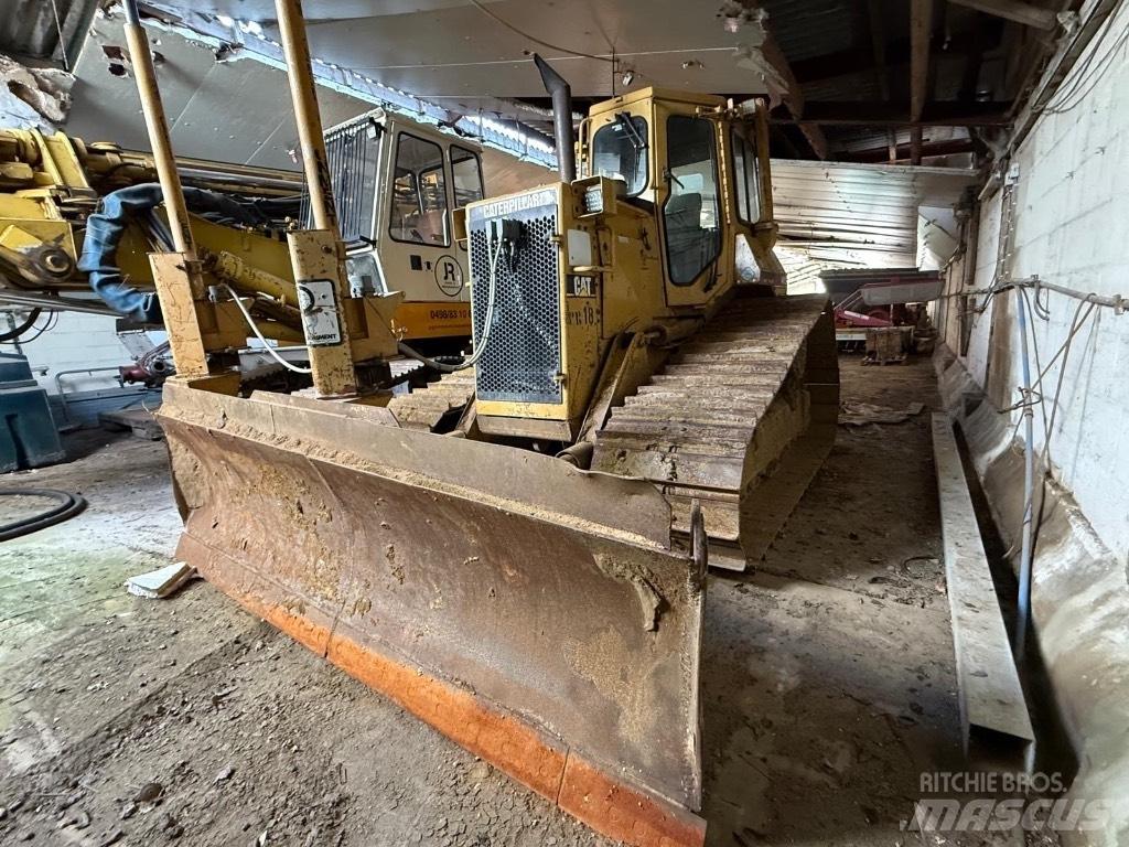 CAT D 4 Rupsdozers