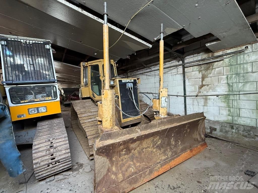 CAT D 4 Rupsdozers