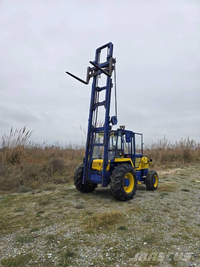JCB 926 Vorkheftruck voor zwaar terrein