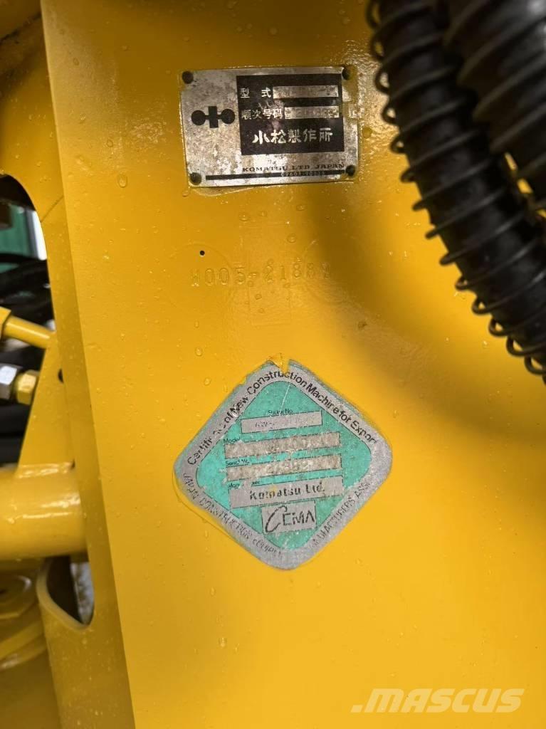 Komatsu wa 100-1 Wielladers