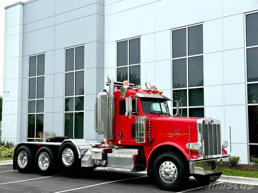 Peterbilt 388 Trekkers