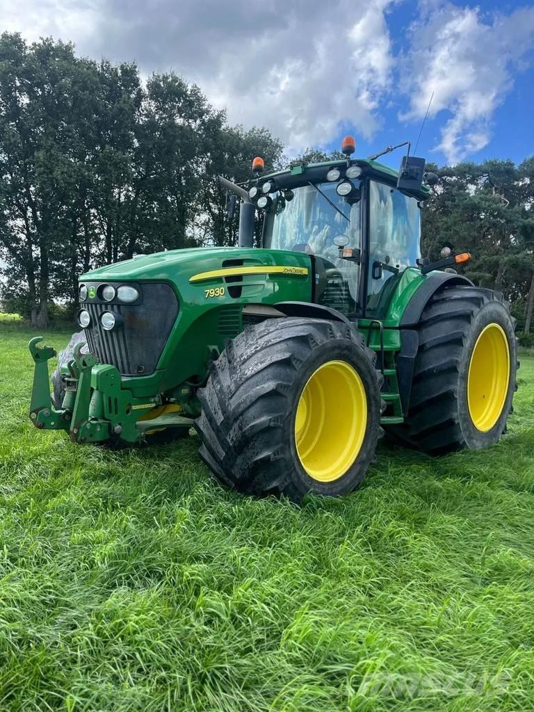 John Deere 7930 Tractoren