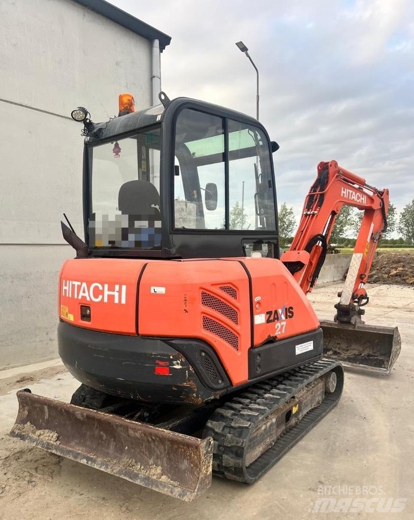 Hitachi ZX 27 U-3 Minigraafmachines < 7t