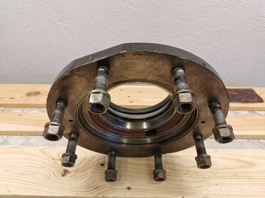 JLG 307 wheel hub Banden, wielen en velgen