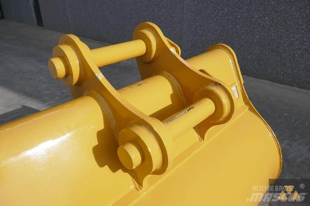 CAT 320 Bucket Bakken
