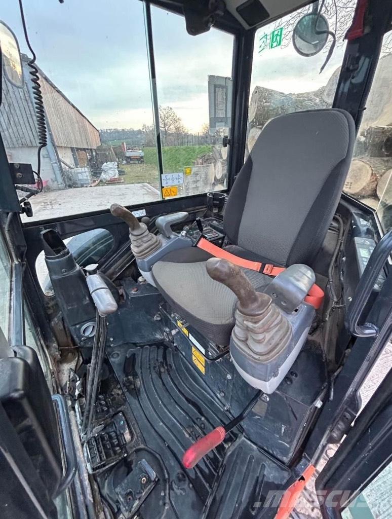 Hitachi ZX 26 U-6 Minigraafmachines < 7t