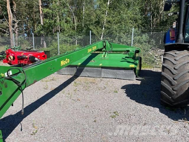 John Deere 946 Maaikneuzers